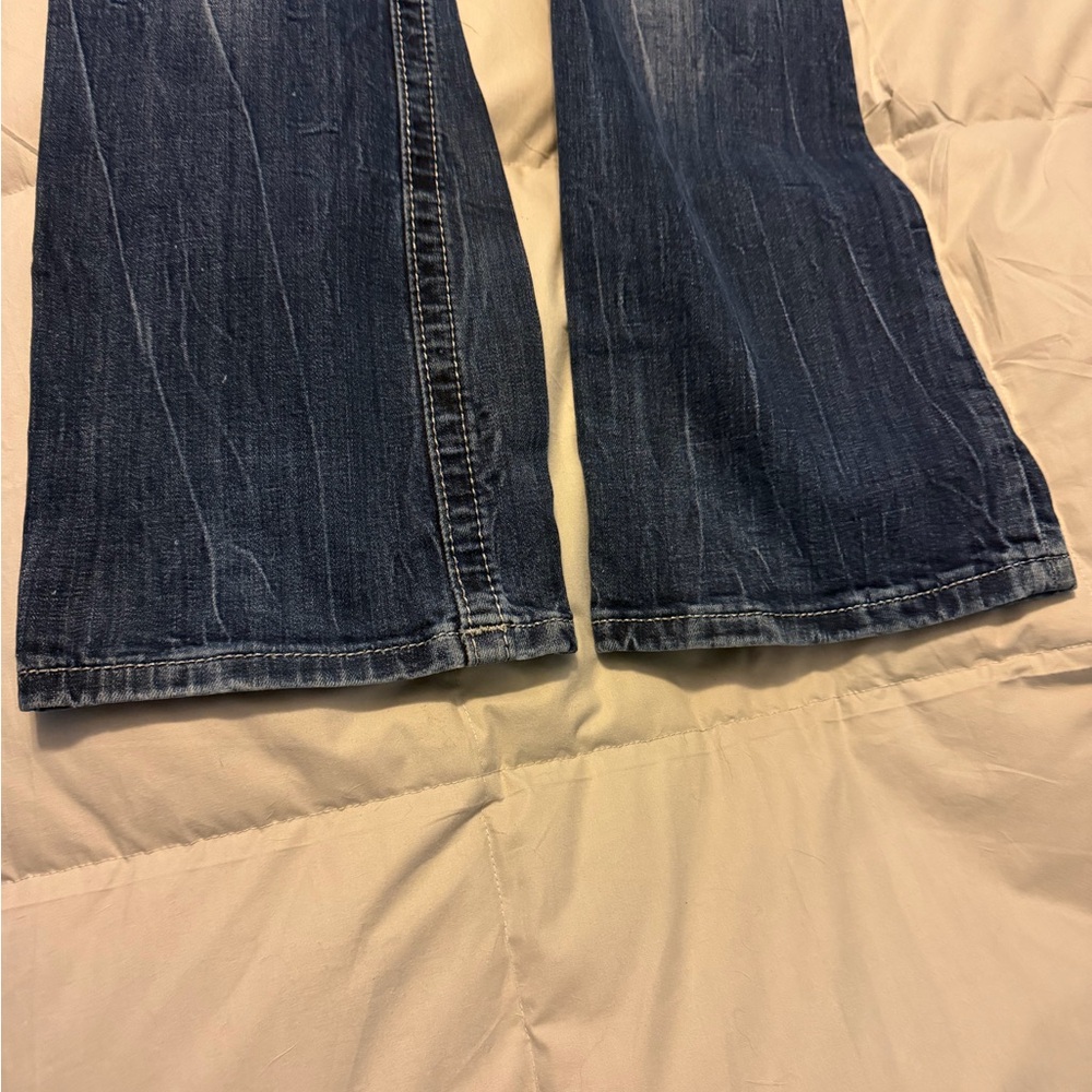 Miss Me Boot Cut Jeans Size 25 with 33 inseam - Dark Blue w/ Embellished Pockets - Picture 6 of 6